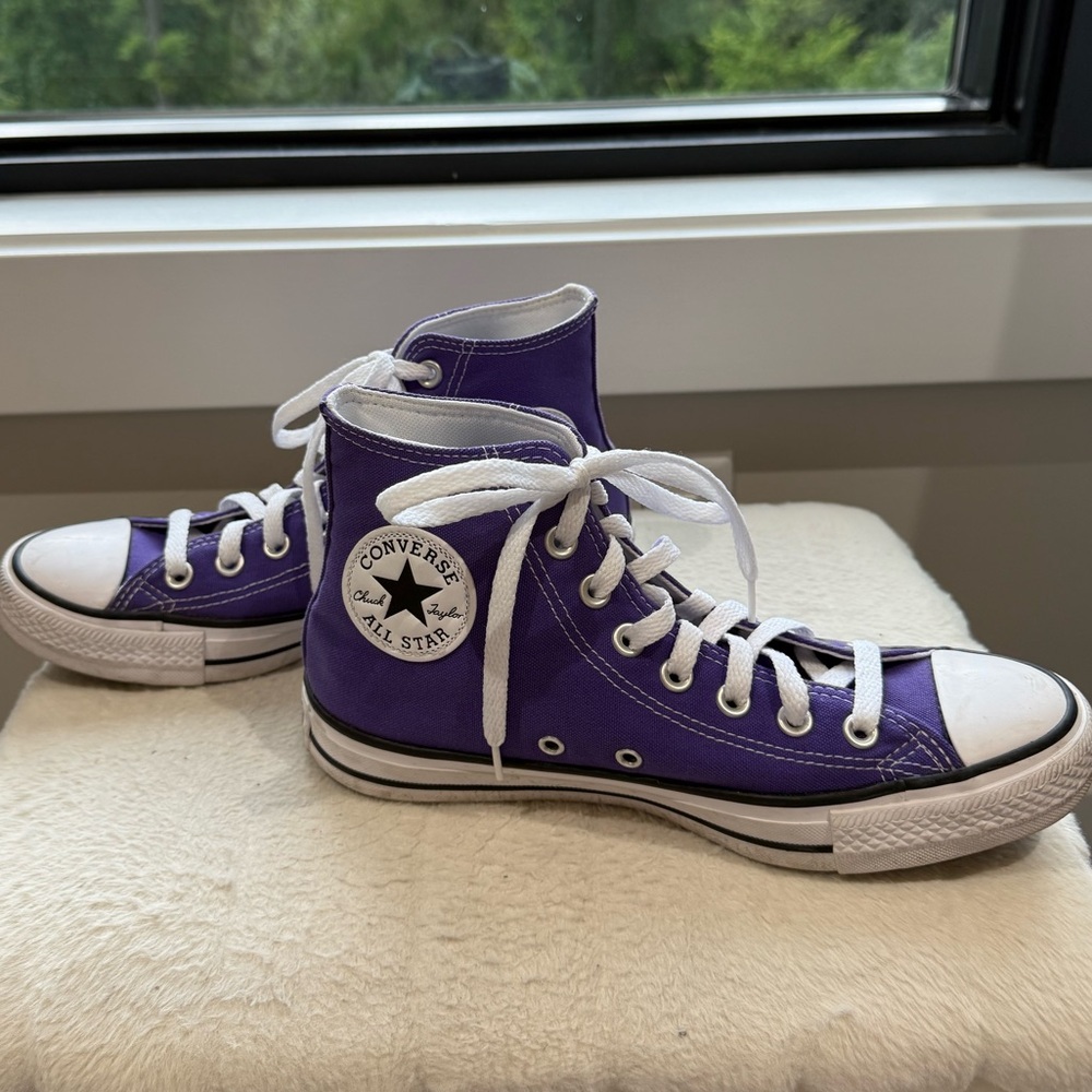 Converse Chuck Taylor All Star Canvas Electric Purple Size Women’s 8.5